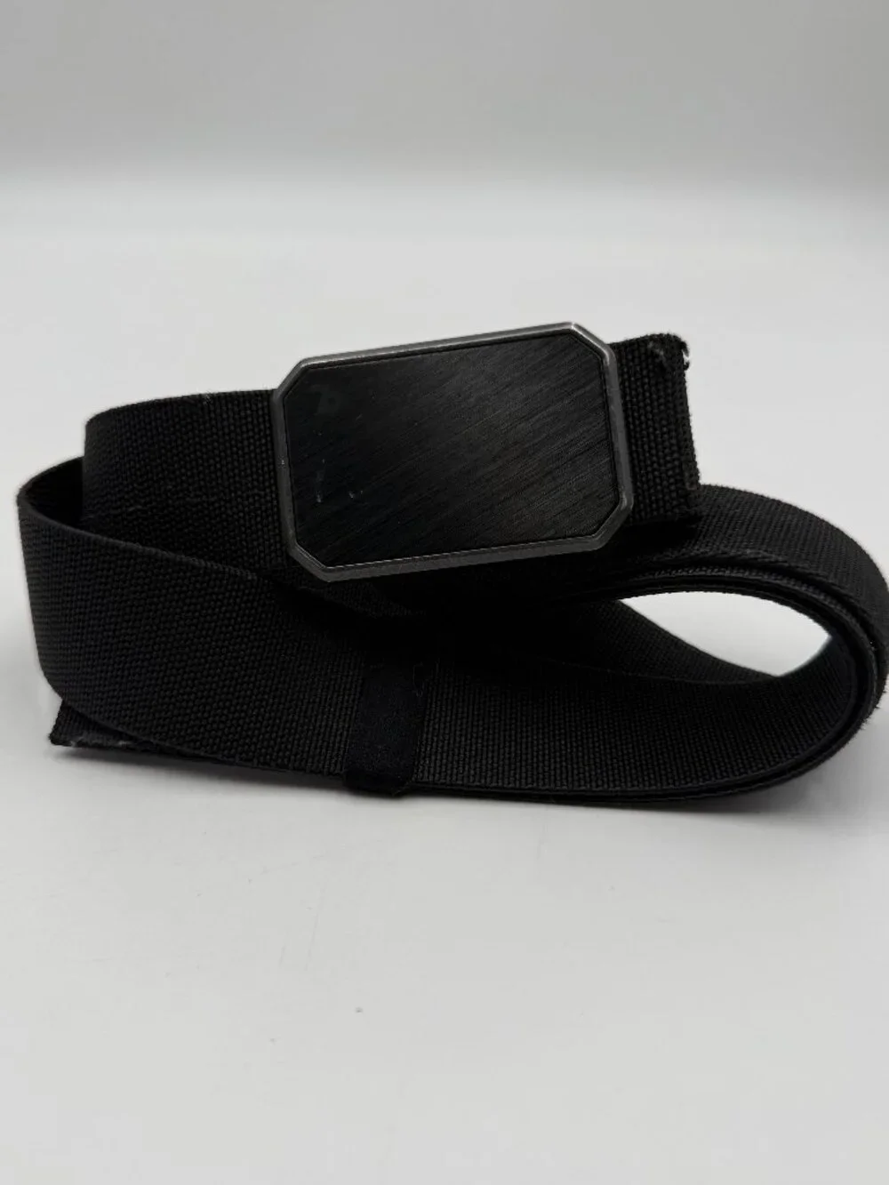 Groove Life Magnetic Belt Size Large Adjustable Black Metal Buckle 1 3/8